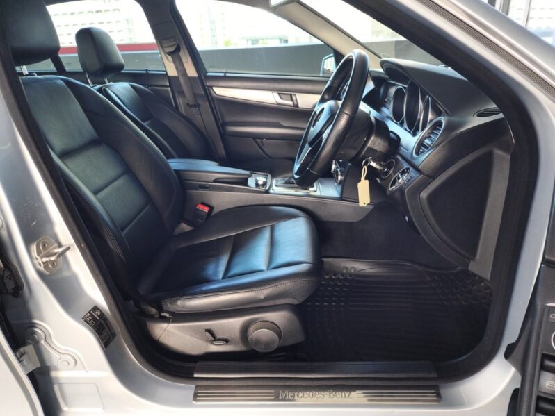 2013 MERCEDES BENZ C200 AVANTGARDE AUTOMATIC full